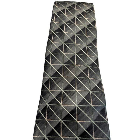 Bugatti Vintage Geometric Necktie: 100% Silk: OSFM - Picture 2 of 4
